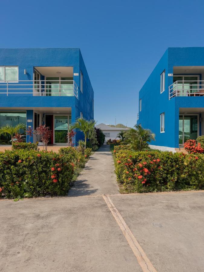 Harbour Island Residences Jolly Harbour Exteriör bild