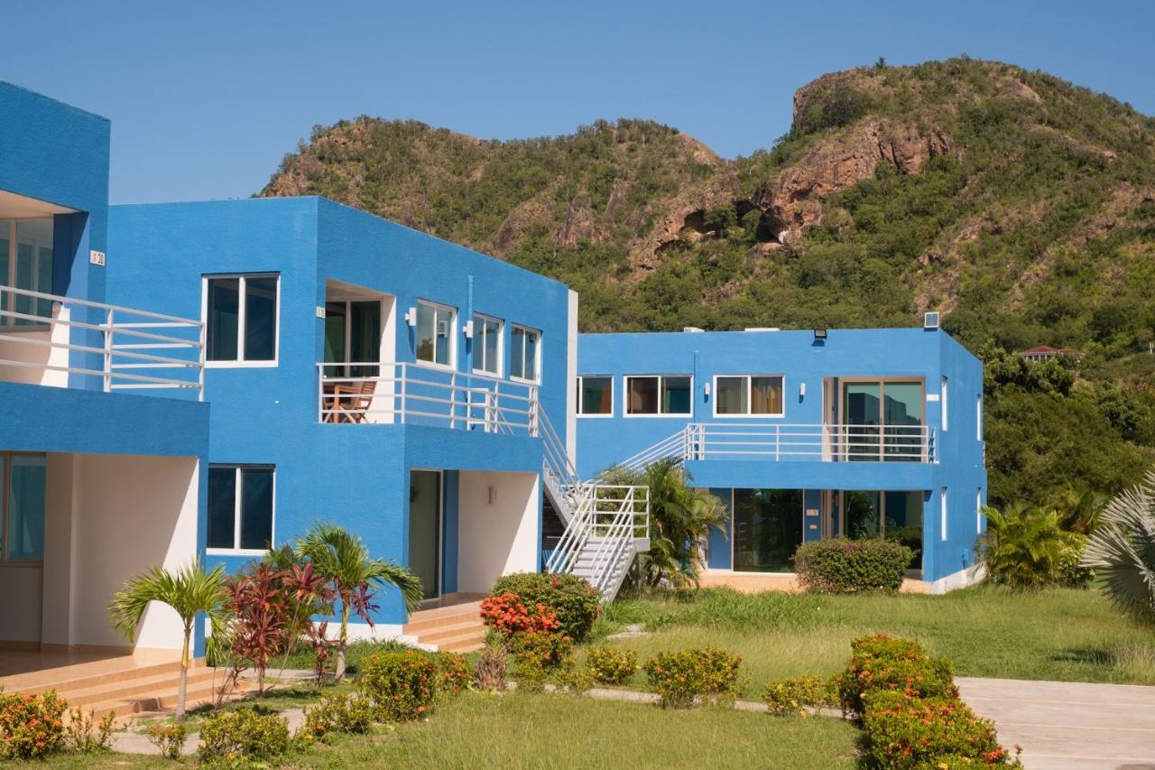 Harbour Island Residences Jolly Harbour Exteriör bild