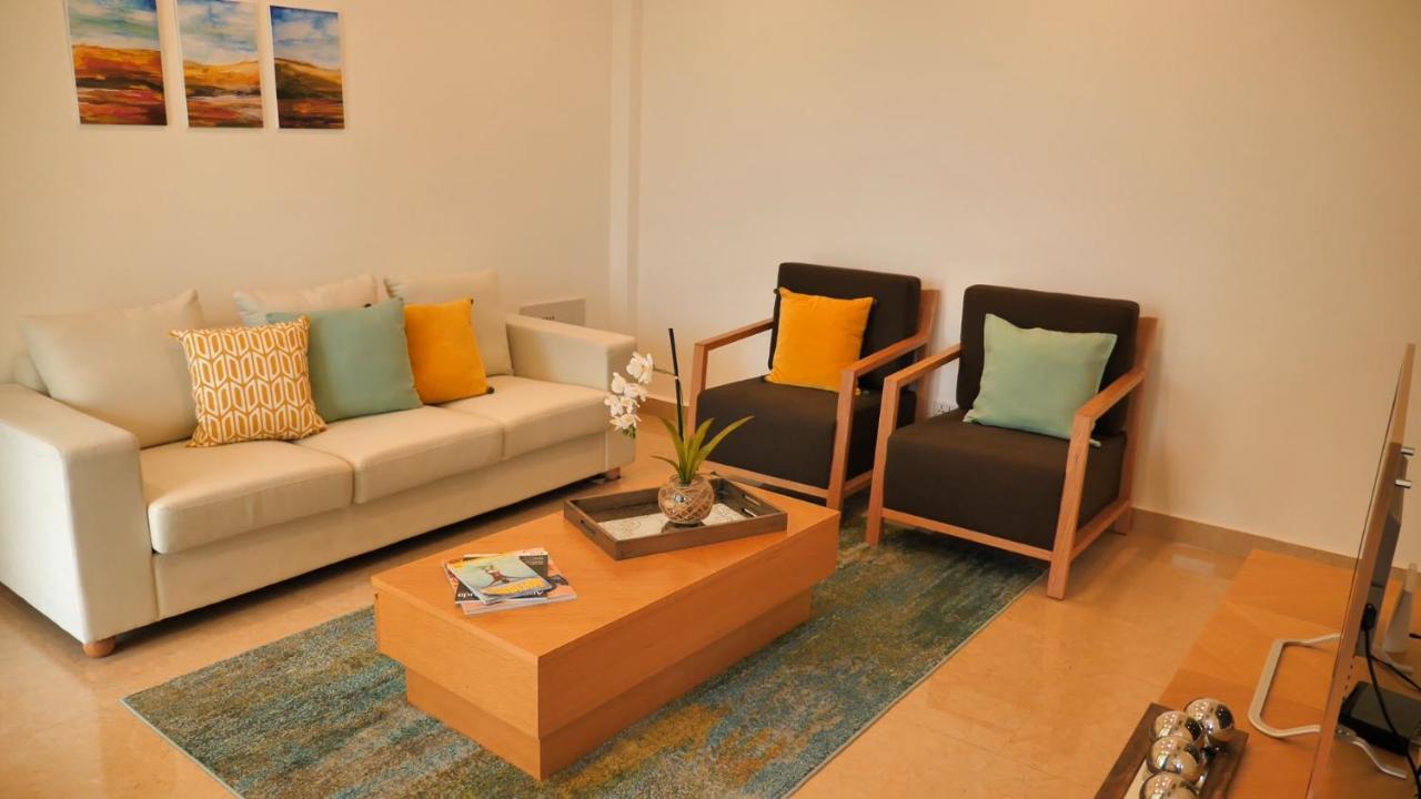 Harbour Island Residences Jolly Harbour Exteriör bild