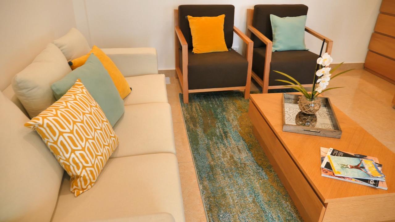 Harbour Island Residences Jolly Harbour Exteriör bild